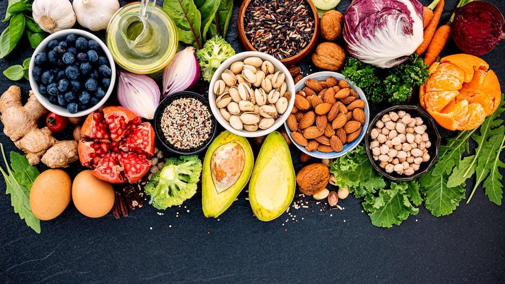Vitamins vs Supplements C1