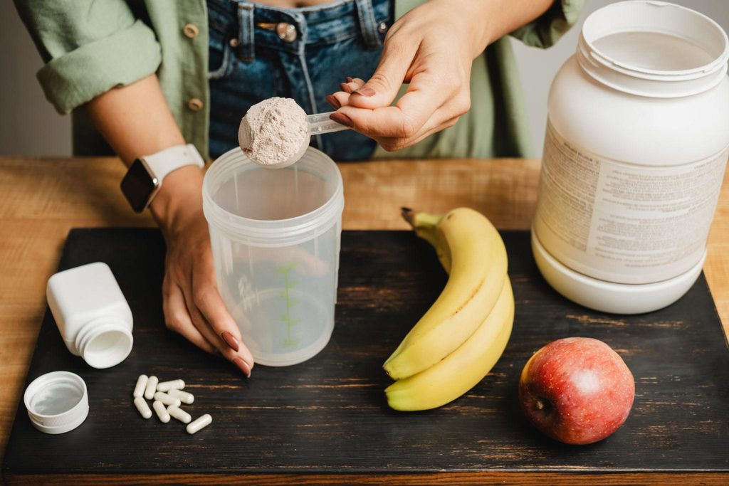 Vitamins vs Supplements C6 1024x683